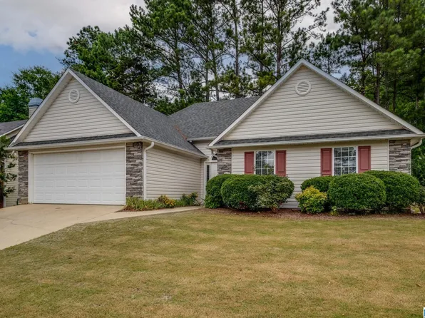 133 Magnolia Cir, Columbiana, AL 35051