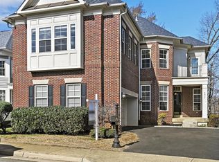 8355 Gaither St, Manassas, VA 20110