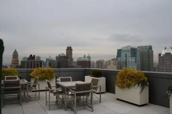 Rented by Corcoran | media 26