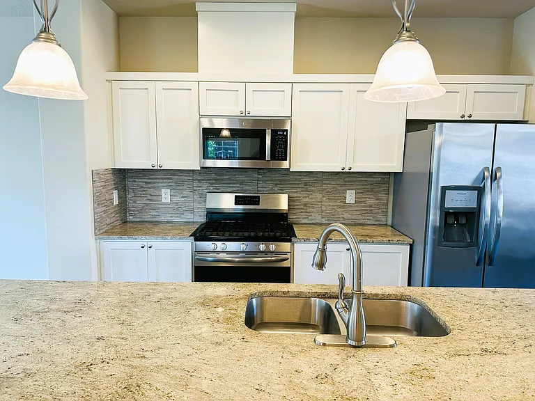 15082 NW Fig Ln — Photo 7