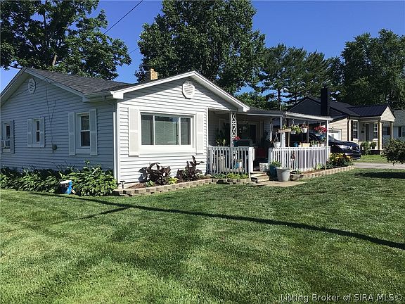 2nd image of 121 N Marshall Avenue