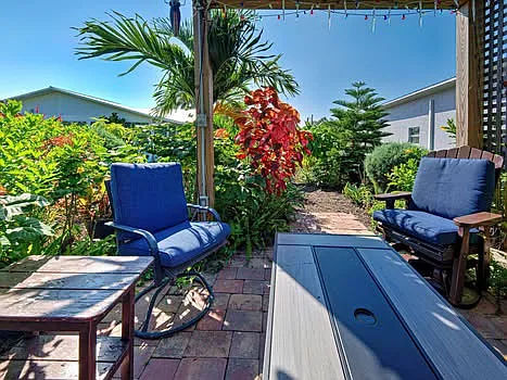 7339 Thomas St — Photo 33