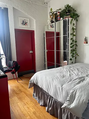 Rented by Dream Space Realty | media 16