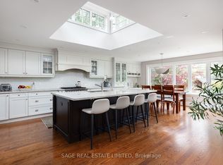 9 Canfield Pl, Toronto, ON M3B2V5