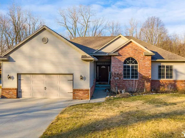 2268 W Dean Rd, Temperance, MI 48182