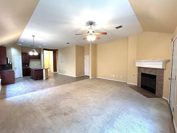 5th image of 11975 Big Springs Dr