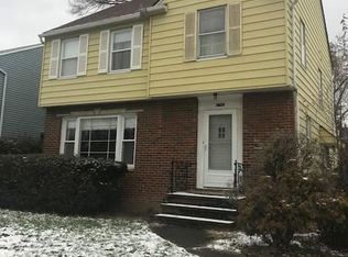 3785 Bendemeer Rd, Cleveland Heights, OH 44118