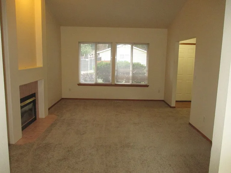 8512 123rd Street Ct E — Photo 15