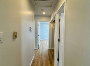 Adorable Newley Remodeled Home Available Now in Sacramento!, Sacramento, CA 95820