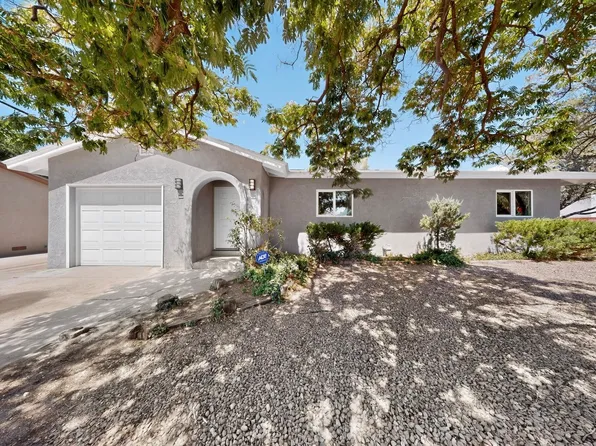 9615 McKnight Ave NE, Albuquerque, NM 87112