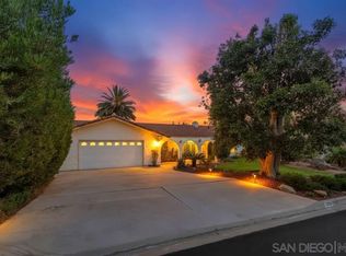 17253 Saint Andrews Dr, Poway, CA 92064
