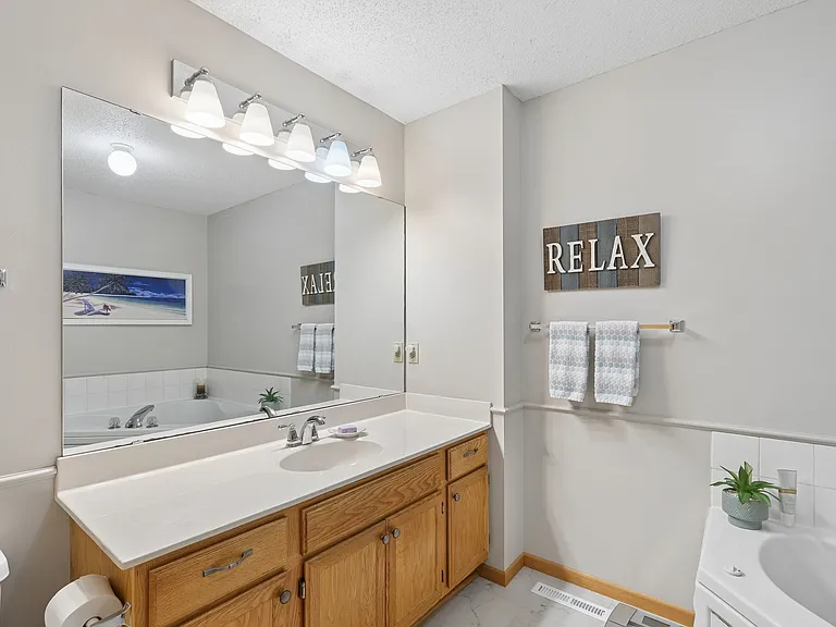 18195 Warbler Ln — Photo 3