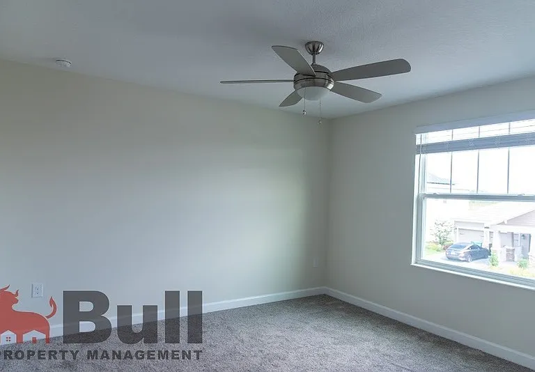 11931 Hometown Pl — Photo 17