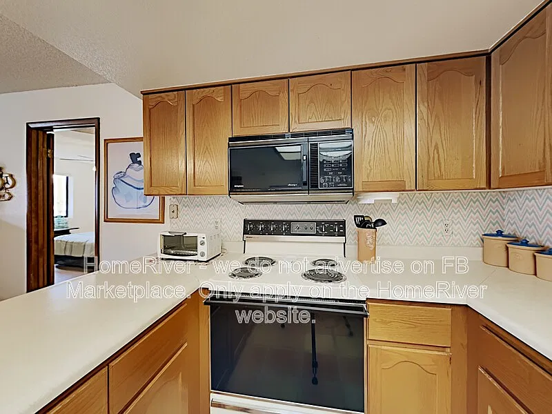 2 bed, 2.0 bath, 936 sqft, $1,500 — Photo 3