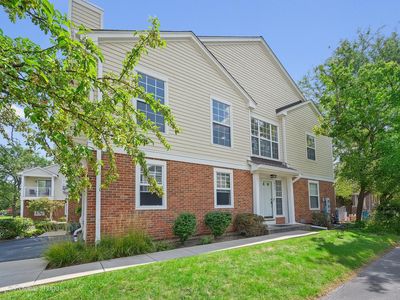 883 Ann Arbor Ln, Vernon Hills, IL, 60061