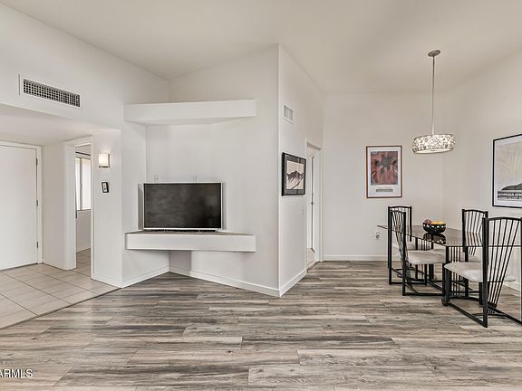 5th image of 10238 W CAMPANA Drive