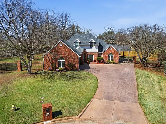 2nd image of 1107 Quail Hollow Rd