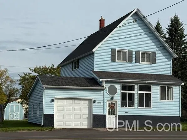 25940 Elm St, Calumet, MI 49913