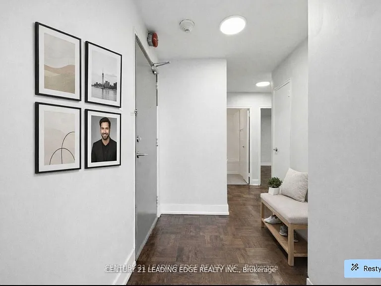 103 Avenue Rd #701 — Photo 5