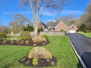 65 Standish Rd, Bourne, MA 02532