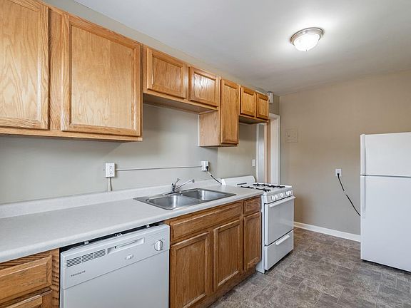 4th image of 312 N 31st Ave APT 222