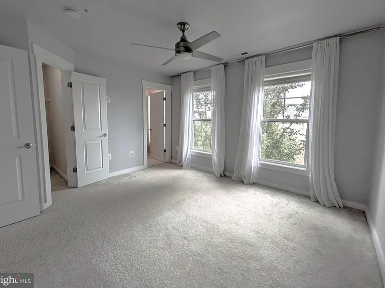 22447 Verde Gate Ter — Photo 39
