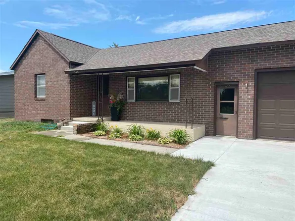 312 Avenue E, Wisner, NE 68791