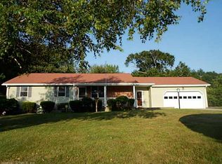 4 Pleasant View Rd, Salem, CT 06420