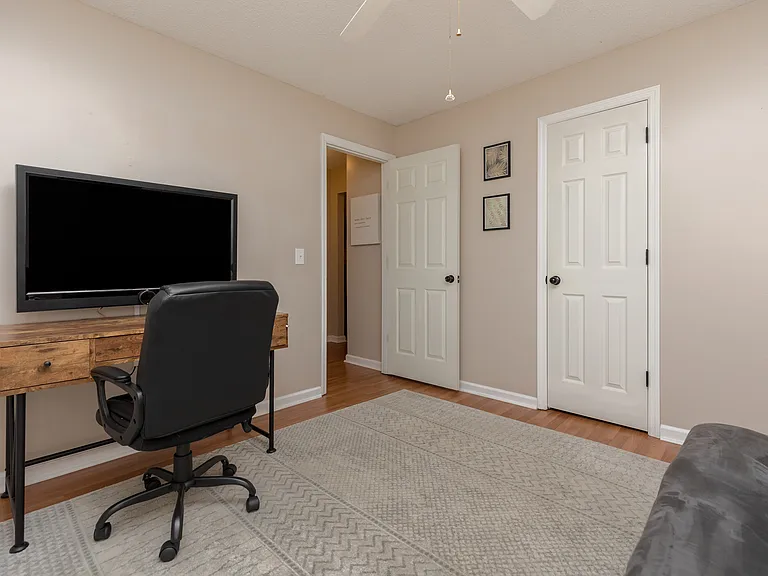 205 Wellington Way — Photo 41