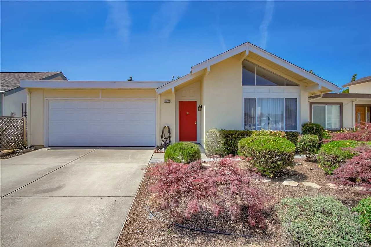 36722 Port Tidewood St photo 1