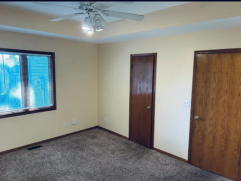 604 Briarbrook Dr — Photo 7