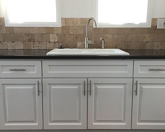 5th image of 2128 W 83rd St