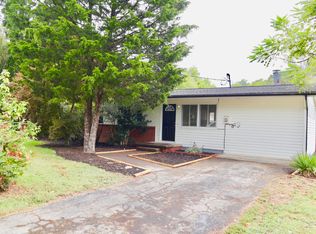 144 Highland Ave, Oak Ridge, TN 37830