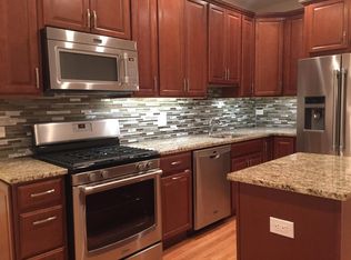 3409 N Paulina St #2, Chicago, IL 60657