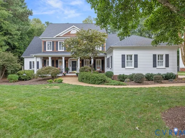 15619 Moss Light Pl, Moseley, VA 23120