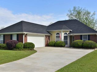 112 Hawkstead Dr, Leesburg, GA 31763