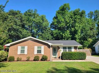 116 Meadowood Dr, Wilmington, NC 28411