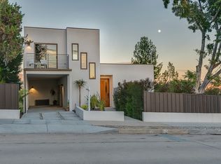 423 Canyon Vista Dr, Los Angeles, CA 90065