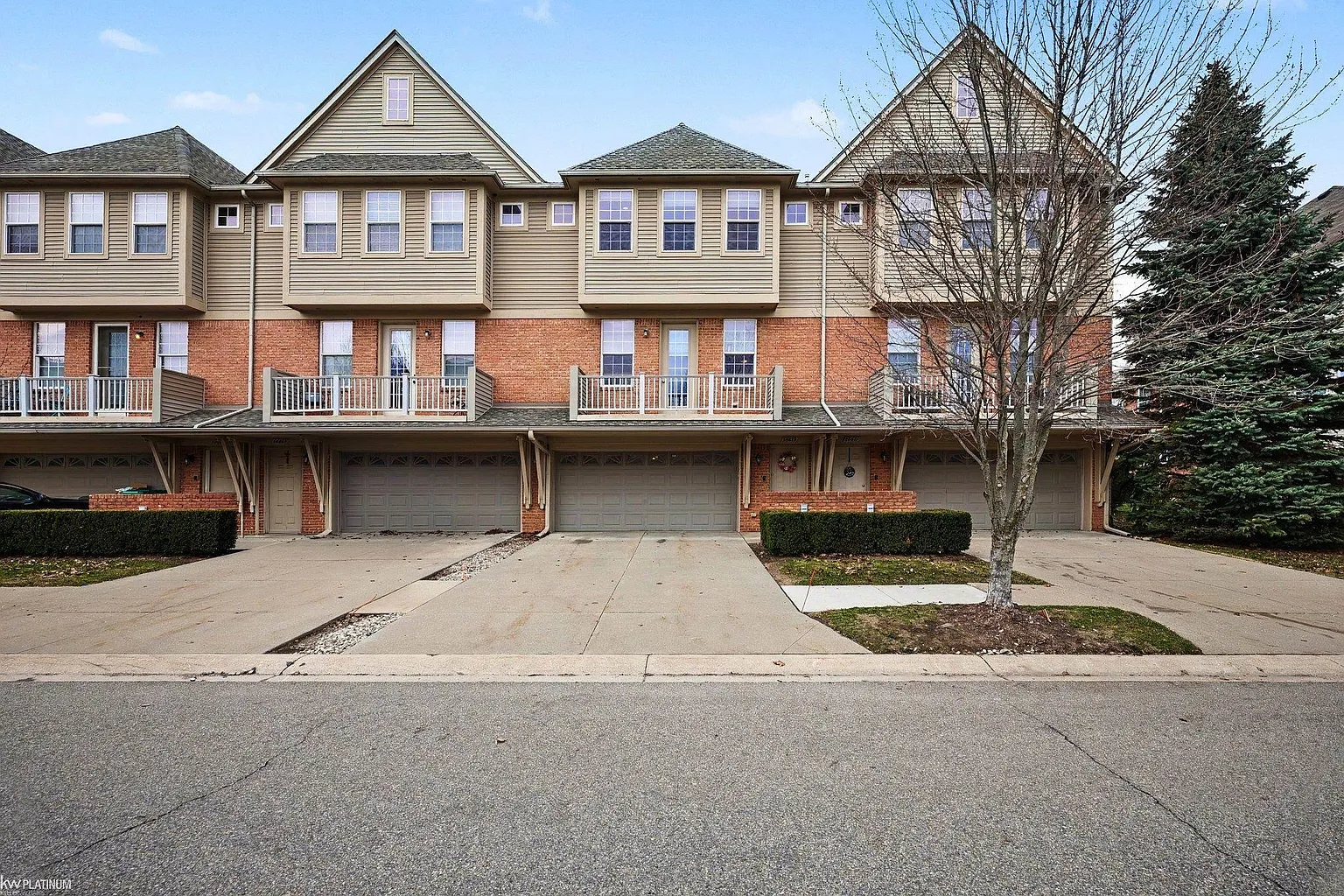 56659 Long Island Dr photo 1