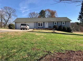 300 Triplette Hollow Ln, Hays, NC 28635