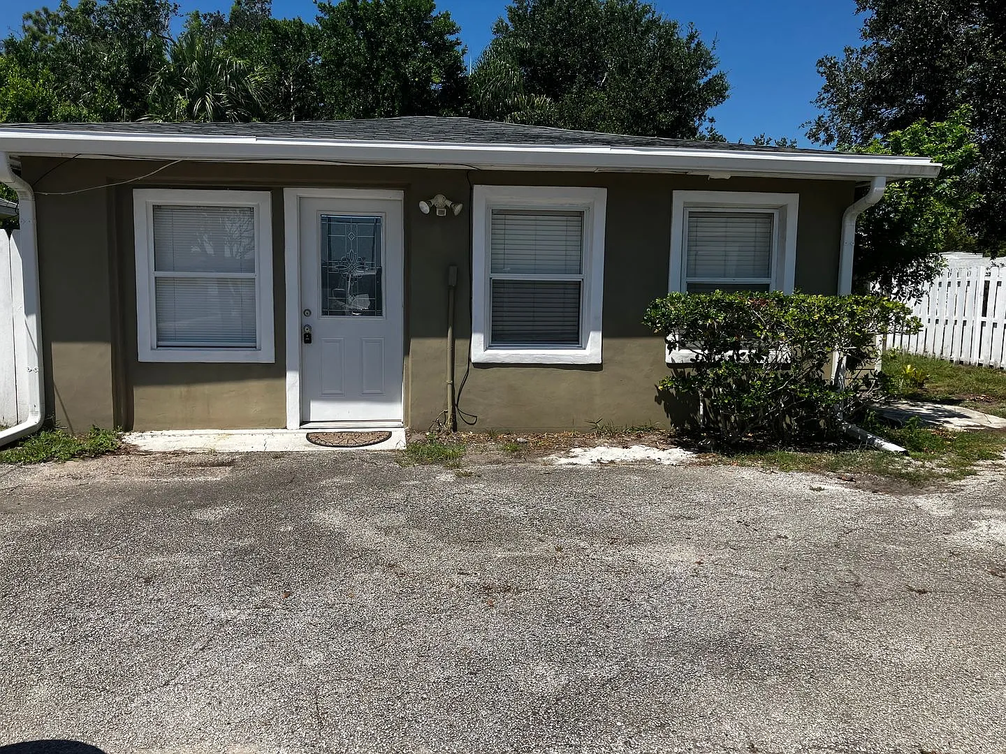 Cottage in Ormond Beach — Photo 1