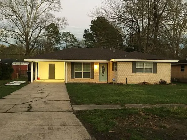 449 Fontainebleau Dr, Baton Rouge, LA 70819