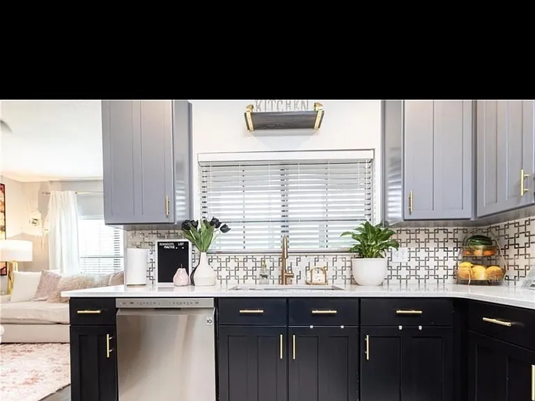 30039 Mossbank Dr — Photo 14