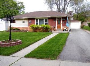 4958 N 74th St, Milwaukee, WI 53218
