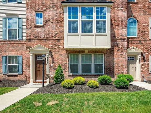 3rd image of 308 Courage Ln
