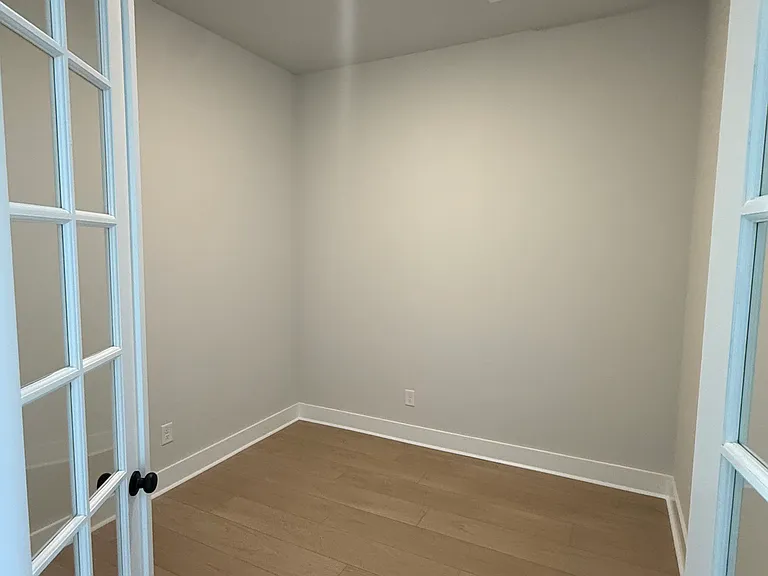 209 Citrus Dr — Photo 17