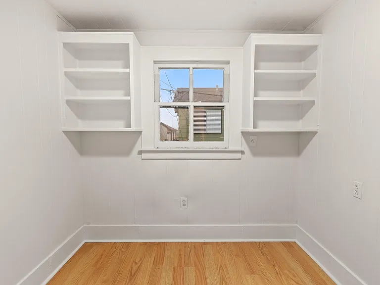 4728 Avenue R 1/2 — Photo 19