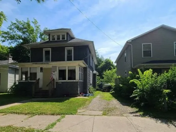 1435 Lyons Ave, Lansing, MI 48910