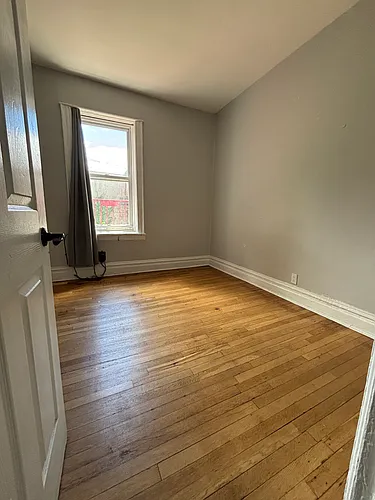 104 Baldwin Ave Photo 1