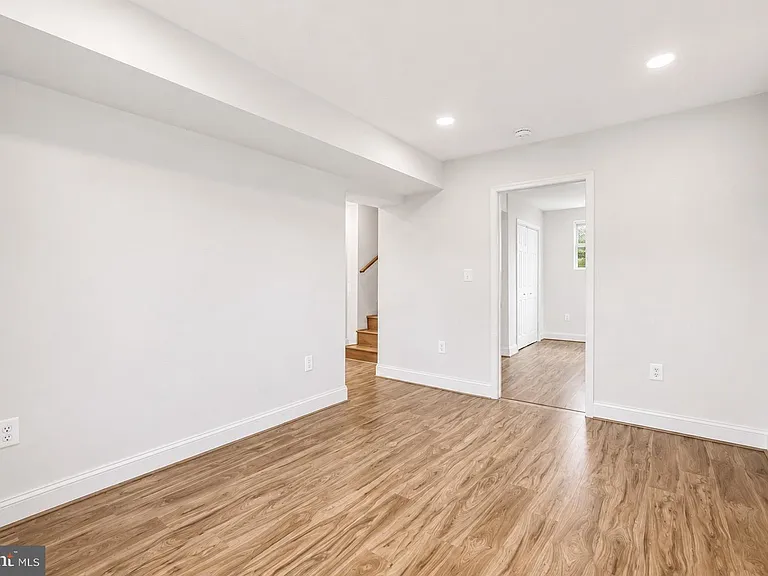 2851 Robinson Pl SE — Photo 5